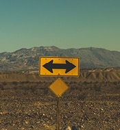 Image of a direction sign.