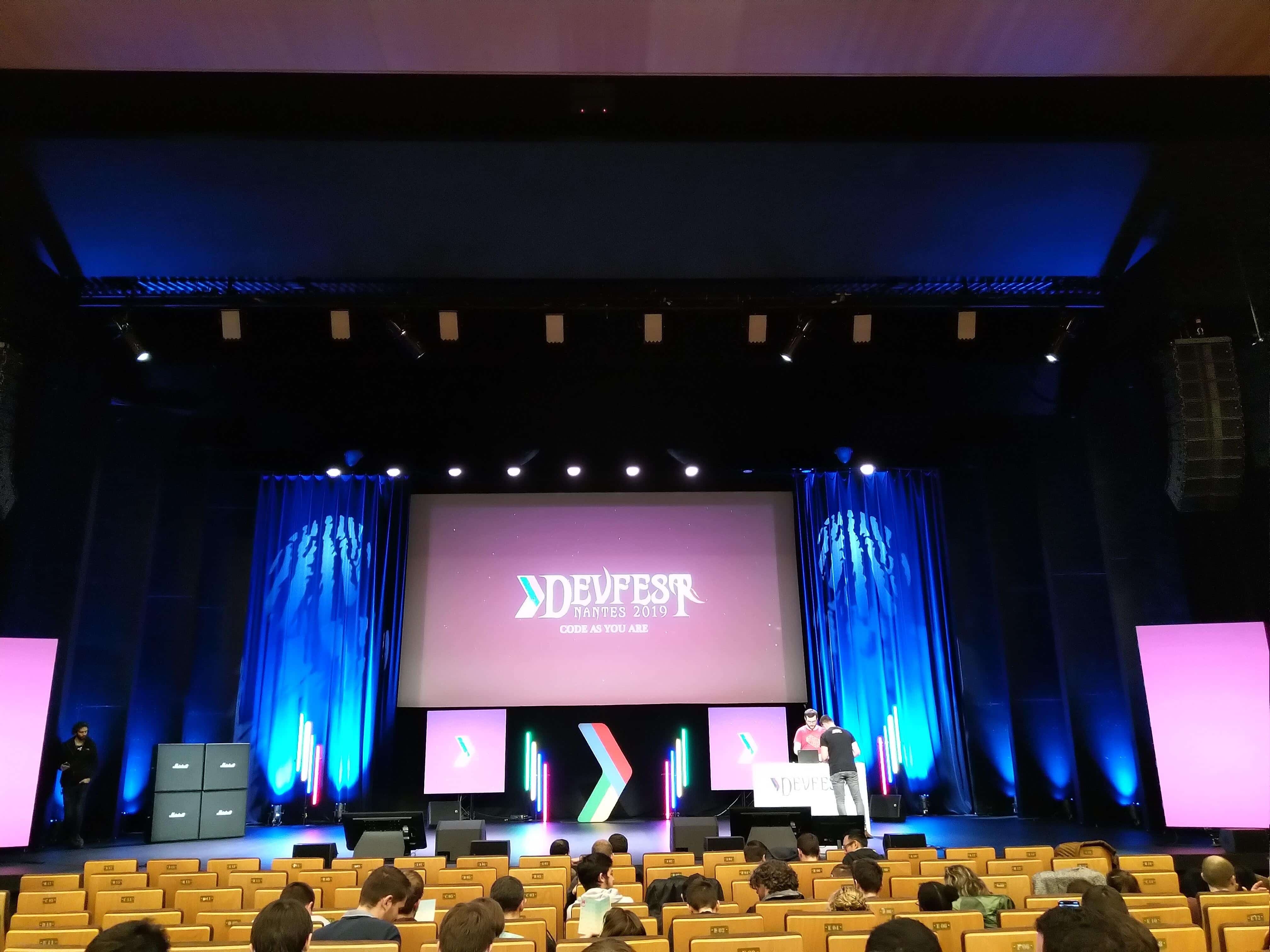 Scène du DevFest 2019 à Nantes.